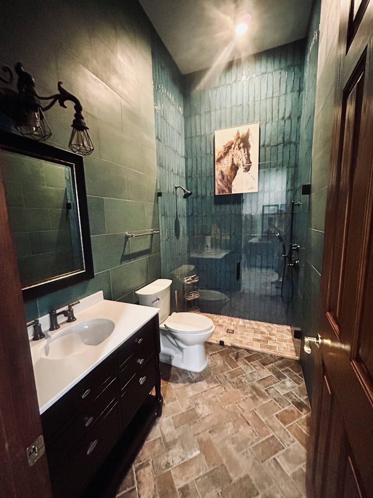 The living quarters bathroom