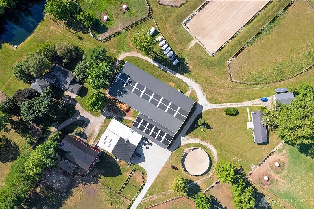 Overhead view of the barns, arena and round pen